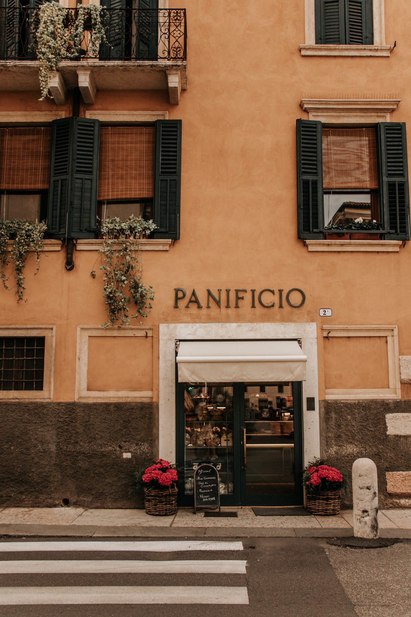 A bakery depicts a part of daily life in Italy